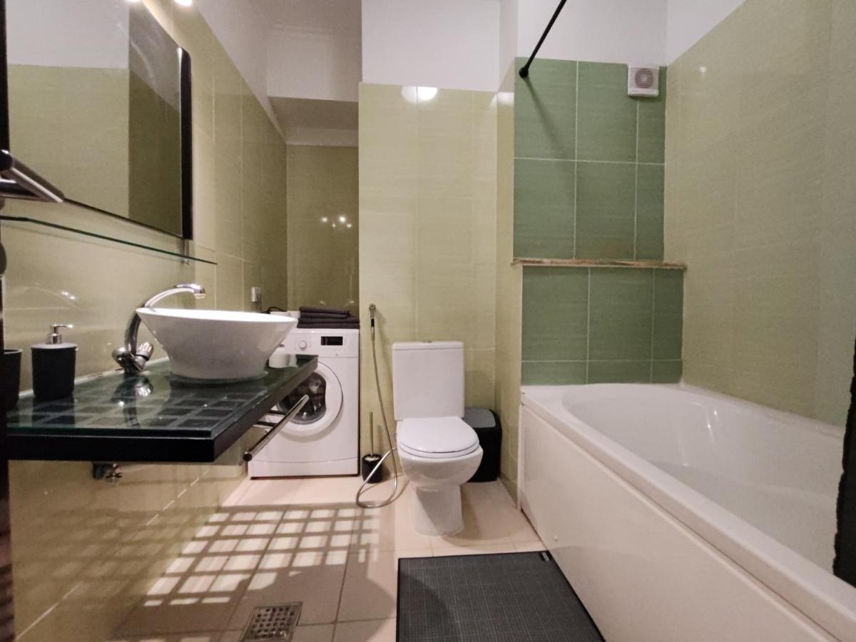 Unirii Sky Central Suite Bukarest Exterior foto